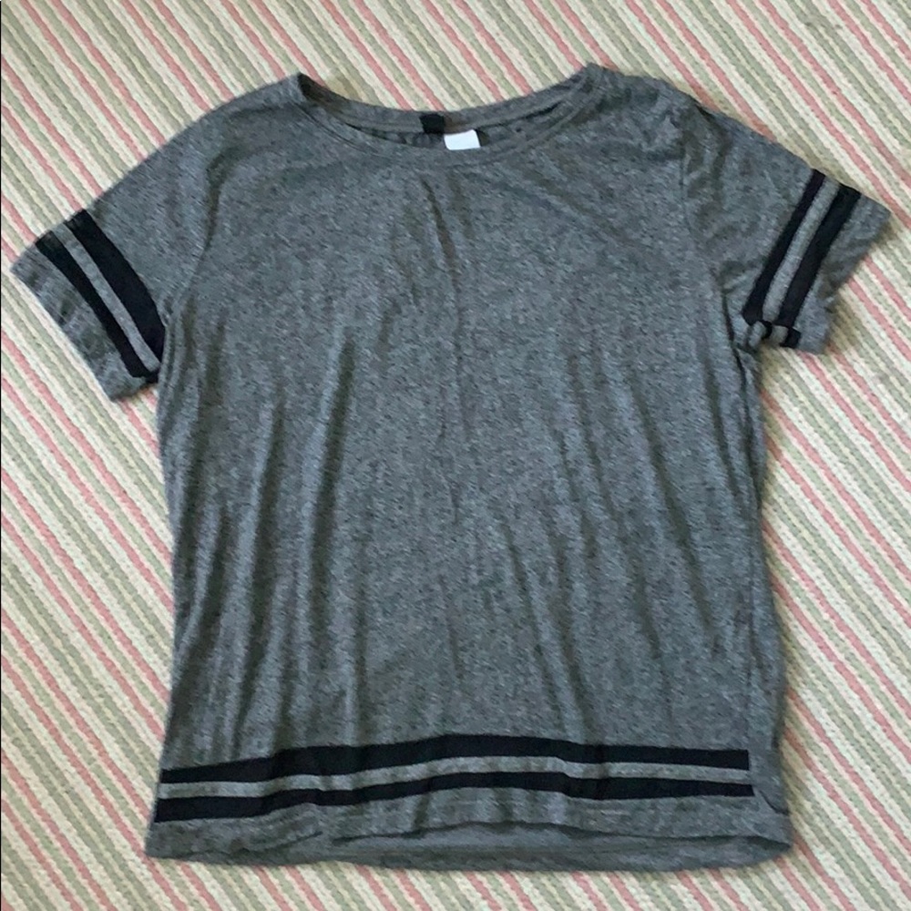 girls short sleeve t-shirt